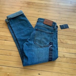 Mid-Rise Boyfriend Lucky Brand Jeans